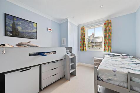 St Stephens Avenue - Bedroom