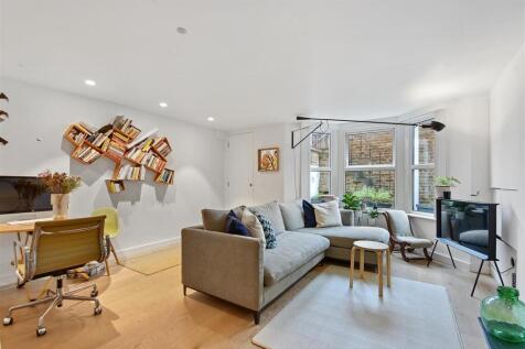 Sulgrave Road - Reception3
