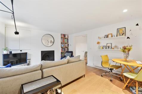 Sulgrave Road - ReceptionC3