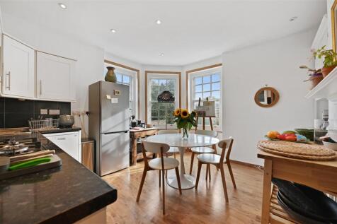 Stafford Mansions - Kitchen3 (1).JPG