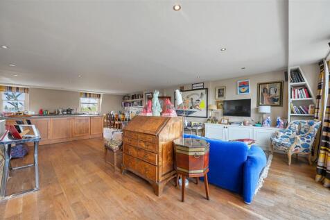 FB - Flat 4, 216 Hammersmith Grove - Reception1 (1