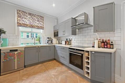 Minford Gardens - KitchenA3 (1).JPG