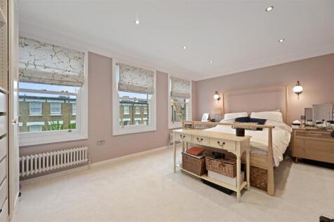 Minford Gardens - BedroomD3 (1).JPG
