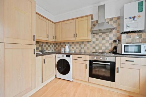 RCFLB- seagrave road- kitchen 3 (1).jpg