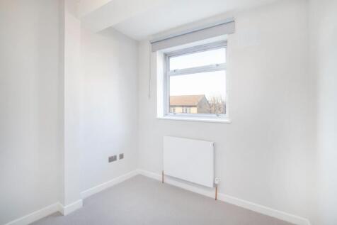 Lettings Brook Green Lainson Street - Bedroom 2.jp