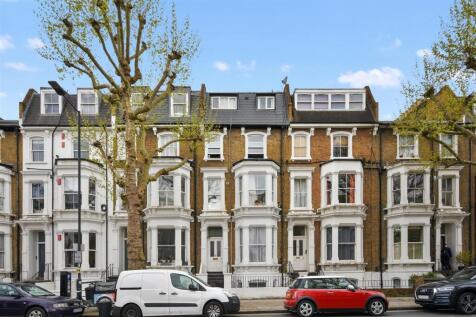 FB -  Hammersmith Grove - Exterior1 (1).JPG