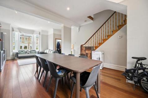 RCFBL- carthew villas- dining area 3 (1).jpg