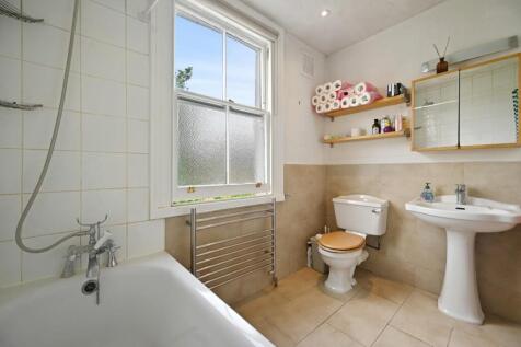 RCFBL- carthew villas- bathroom 3 (1).jpg