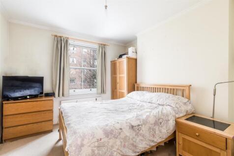 Lettings Hammersmith Minford Gardens  - Bedroom 1.