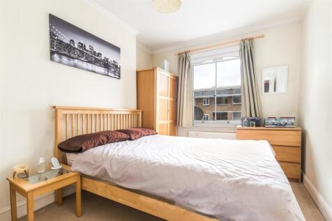 Lettings Hammersmith Minford Gardens  - Bedroom 2.