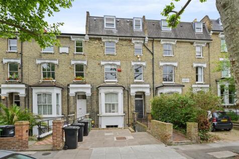 Hammersmith Grove - Exterior3 (1).JPG