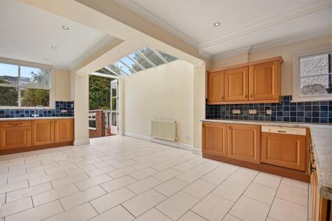 Brook Green Lettings  Heathfield Road - Kitchen3 (
