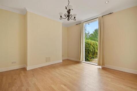 Brook Green Lettings  Heathfield Road - ReceptionB
