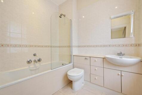 Brook Green Lettings Heathfield Road - EnsuiteA3 (