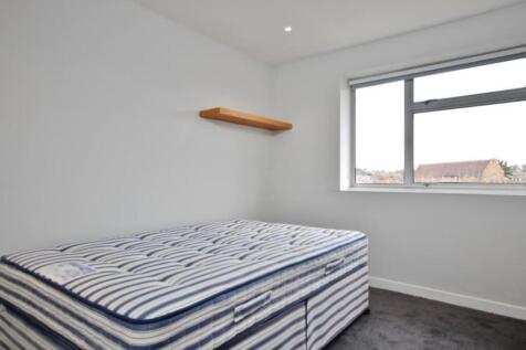 Lettings Brook Green Lainson Street  - Bedroom 1 (