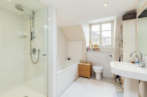 Lettings Hammersmith Upper Mall 16 - Bathroom.jpg