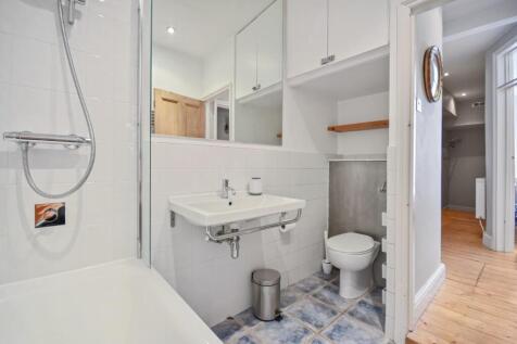 FB - LGF, Milson Road - Bathroom Angle1 (1).jpg