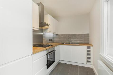 Lettings Hammersmith Hazlitt Road  - Kitchen (2).j