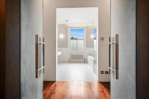 FBL - 47 Rowan Road - BedroomH3 (1).jpg