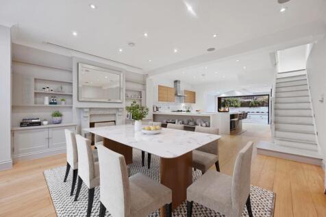 FB - 82 St Stephens Avenue - Virtual.jpg