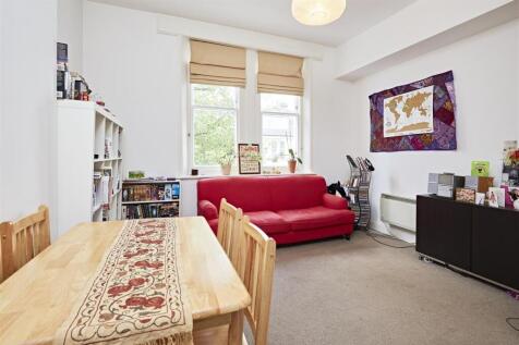 Lettings Hammersmith Sinclair Road - Reception (2)