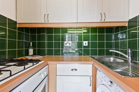 The Grampians - Kitchen3 (1).JPG