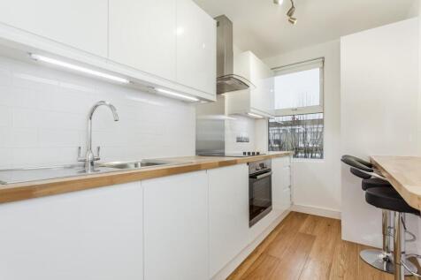 Applegarth Road - Kitchen.jpg