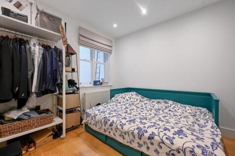 FBL -  Brook Green - BedroomD1 (1).jpg