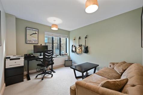 Godolphin Road - Study3 (1).JPG