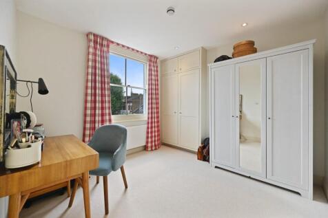 RCFBL- caithness road- bedroom B3 (1).jpg