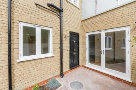 Niveda Close  - Exterior (2).jpg