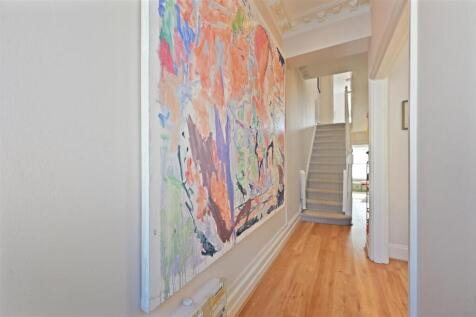 Irving Road - Hallway