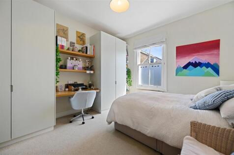 Aynhow Road - BedroomC6 (1).JPG
