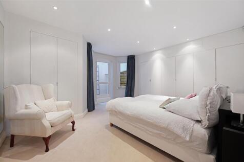 Aynhow Road - Bedroom3 (1).JPG