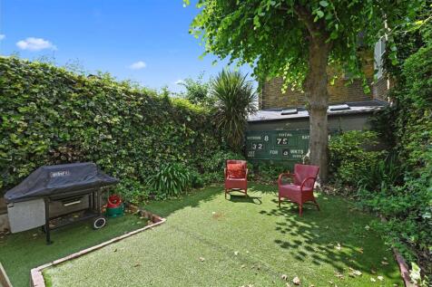 Percy Road - GardenA1 (1).JPG