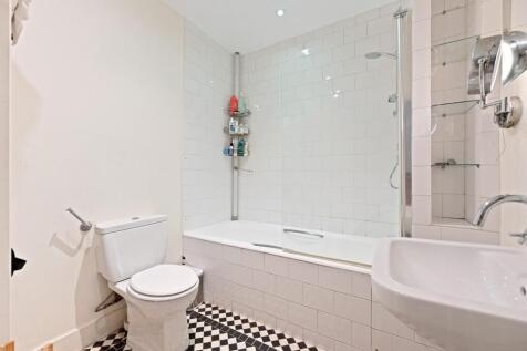 FBL - Sinclair Road - Bathroom3 (1).jpg