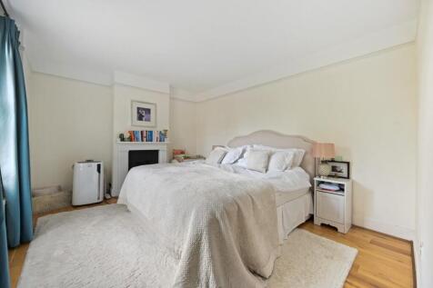 RCFBL- hammersmith grove- bedroom B3 (1).jpg