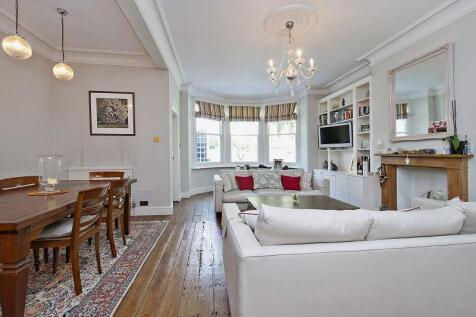 Lettings Hammersmith Sinclair Road- Reception (4).