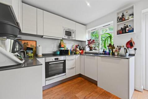 Batoum Gardens - 15 (1).JPG