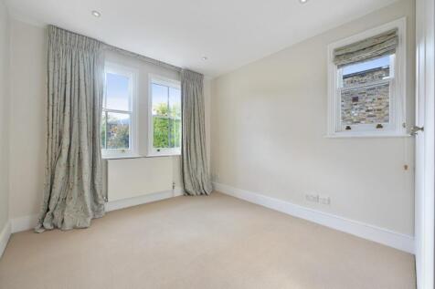 FBL - Applegarth Road - BedroomB1 (1).jpg