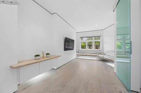 Bedford Mansions - 6 (1).JPG