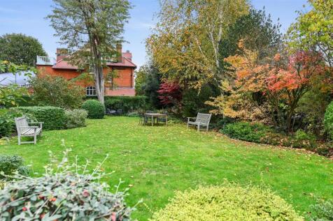 Bedford Mansions - 64 (1).JPG