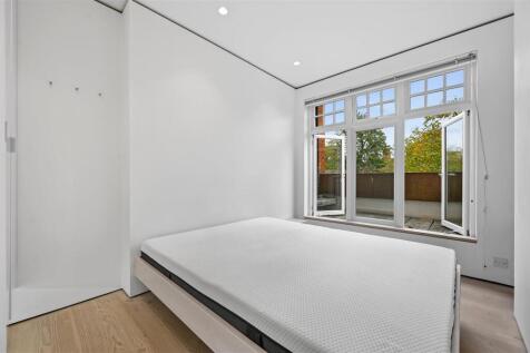 Bedford Mansions - 36 (1).JPG