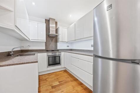 Niveda Close - 34 (1).JPG