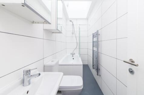 Lettings Brook Green Blythe Road - Bathroom 2.jpg