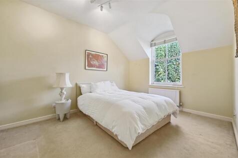 Oxford Gate - 60 (1).JPG