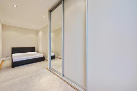 FBL - Flat Sinclair Gardens - Bedroom3 (1).jpg