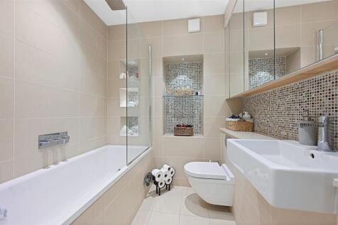 Blythe Road - Bathroom3 (1).JPG