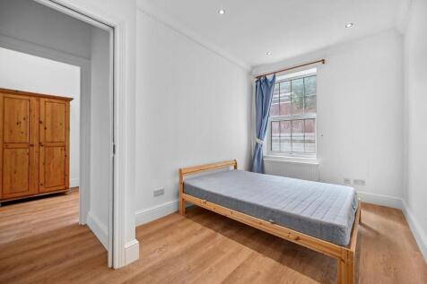 RQFBL_64a High Street_Bedroom2 (4).jpg
