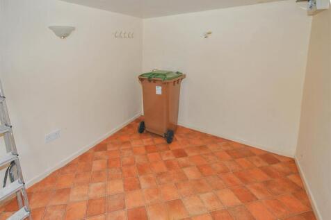STOREROOM